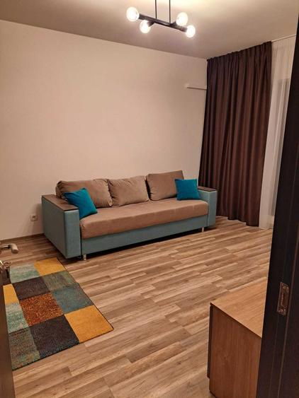 Apartament cu 2 camere decomandat în Splaiul Independenței