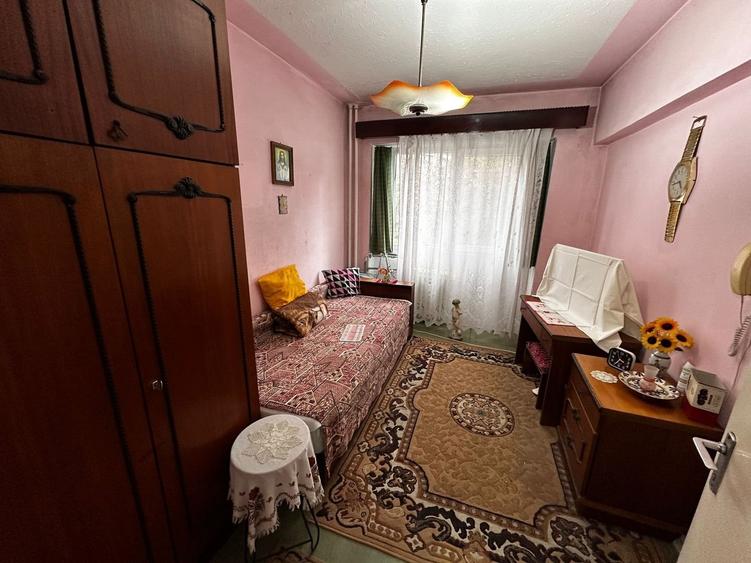 Apartament cu 3 camere, mobilat în Gorjului