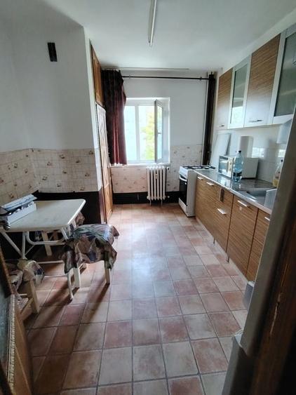 Apartament cu 3 camere decomandat în Aradul Nou