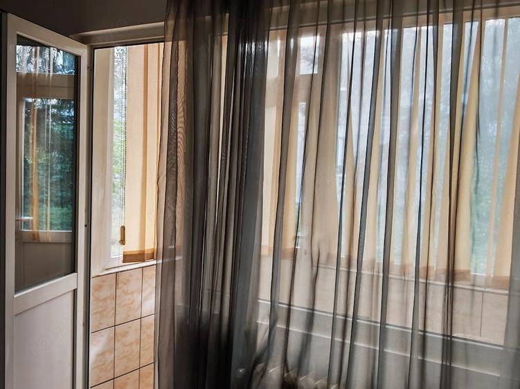Apartament cu 2 camere nedecomandat în Girocului