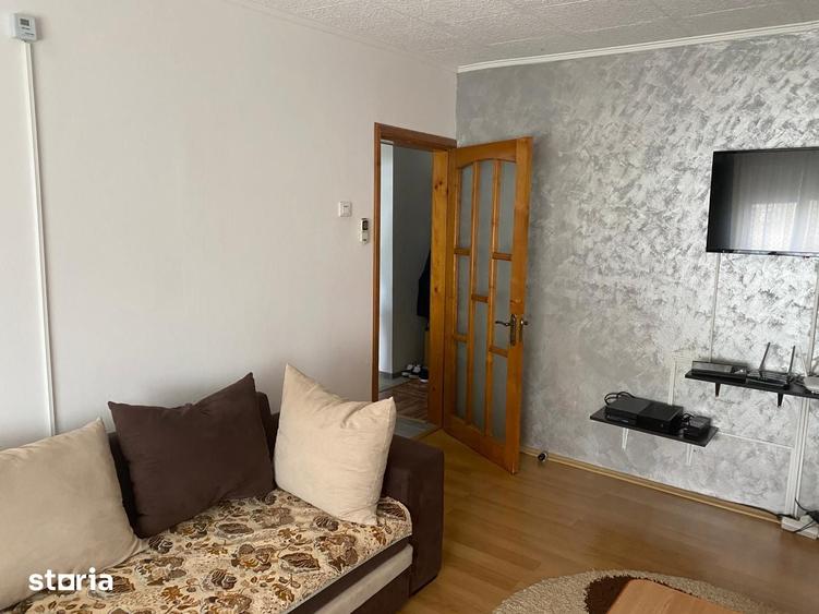 Apartament cu 2 camere decomandat în Orizont