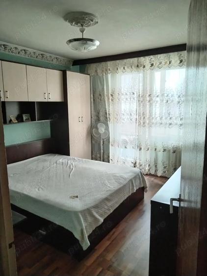 Apartament cu 2 camere semidecomandat în Titan