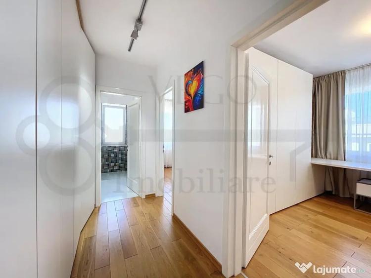 Apartament cu 3 camere semidecomandat în Bună Ziua