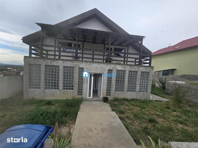 Casă cu 5 camere cu Teren 450 Mp în Bod