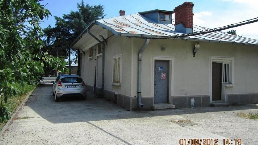 Spațiu comercial, în Ciolpani