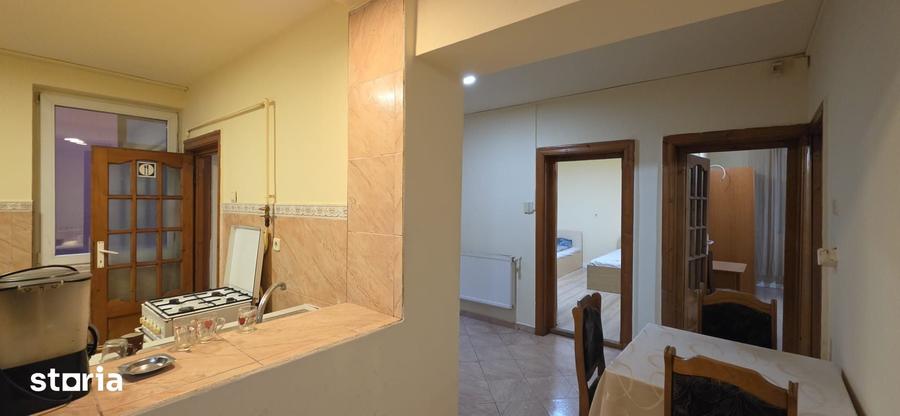 Casă cu 4 camere decomandat cu Teren 50 Mp în Calea Aradului