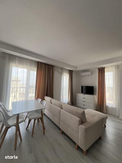Apartament cu 4 camere în Pipera