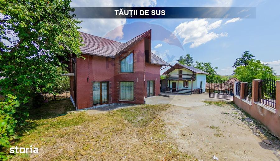 Casă cu 4 camere cu Teren 547 Mp în Central