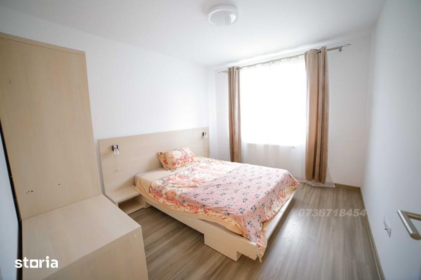 Apartament cu 2 camere decomandat în Tractorul