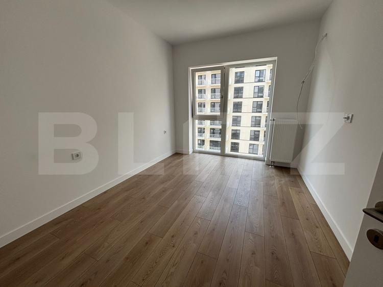 Apartament cu 2 camere decomandat în Baza 3