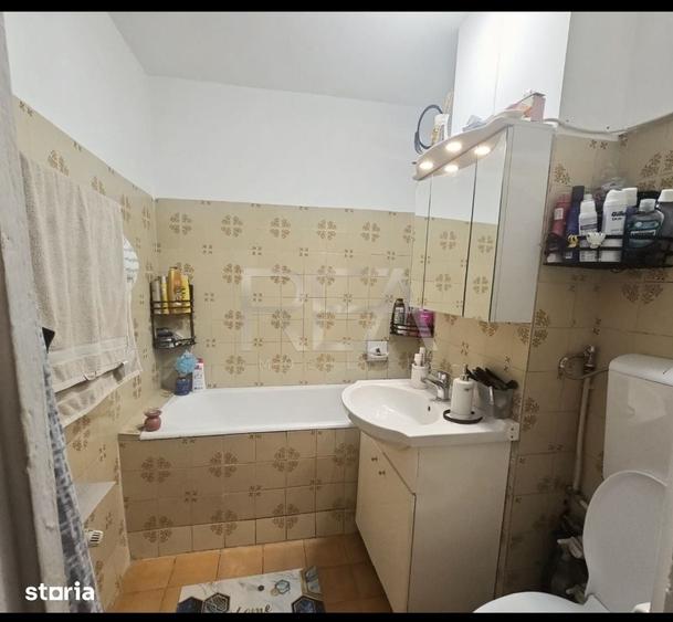 Apartament cu 3 camere decomandat în Giurgiului