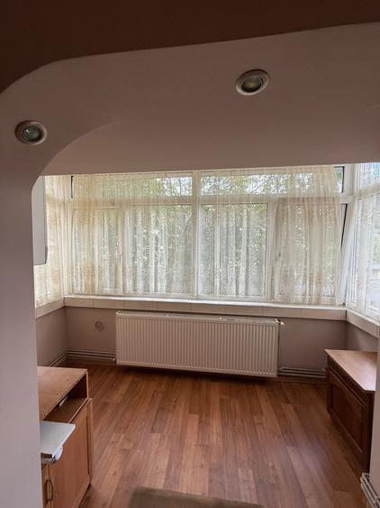 Apartament cu 2 camere decomandat în Bogdan Vodă