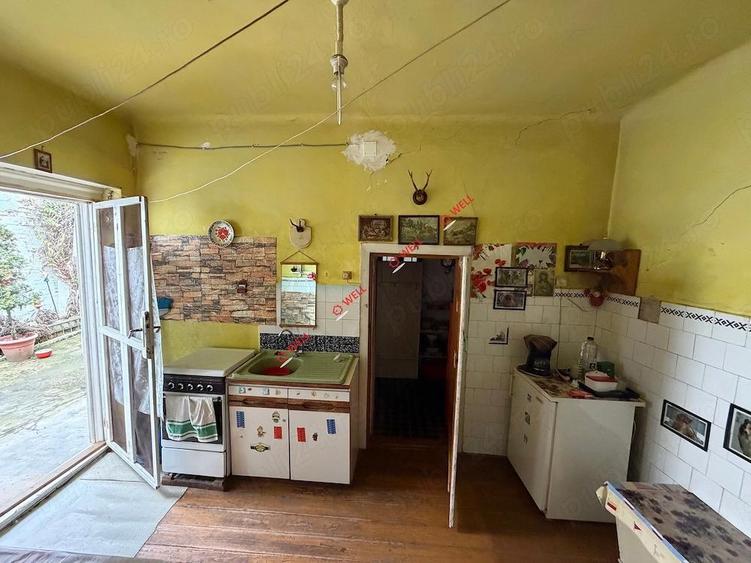 Casă cu 3 camere cu Teren 50 Mp în Central