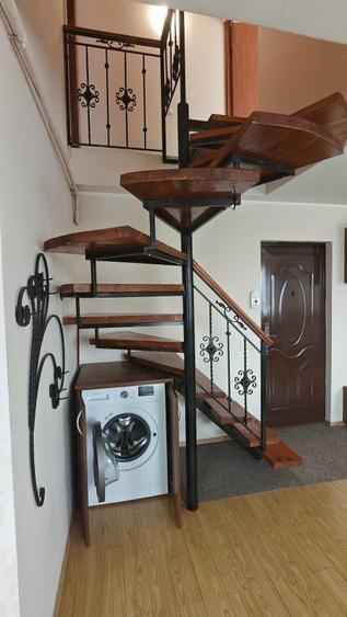 Apartament cu 3 camere decomandat în Terezian
