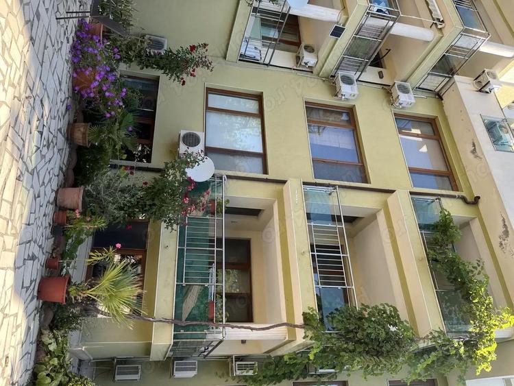 Apartament cu 2 camere în Odăile
