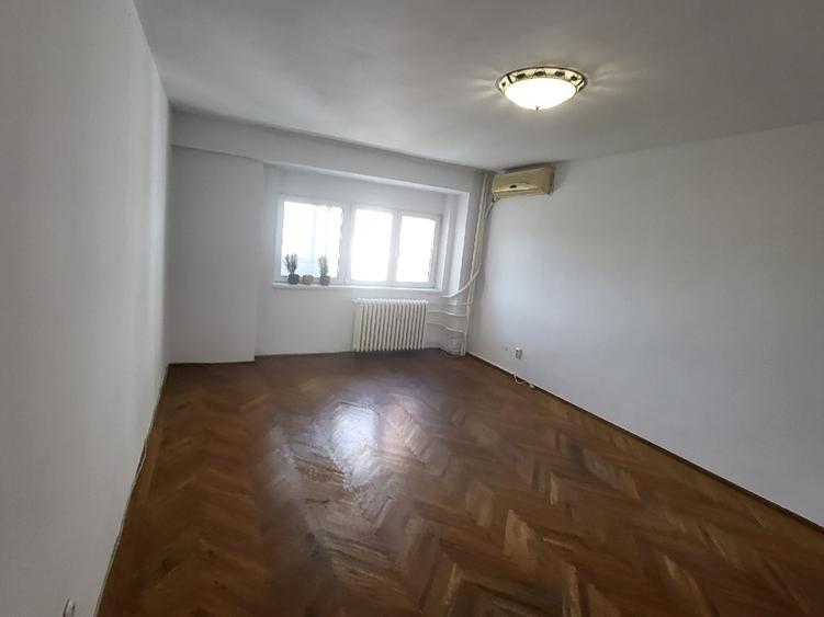 ION MIHALACHE PIATA 1 MAI  4 camere spatios  zugravit 3 balcoane inchise - 6