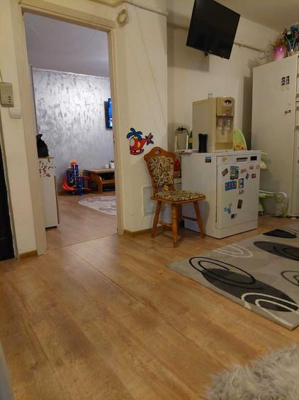 Apartament cu 2 camere decomandat în Lăpuș Argeș