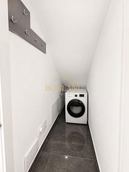 Duplex cu 3 camere cu Canalizare în Giroc