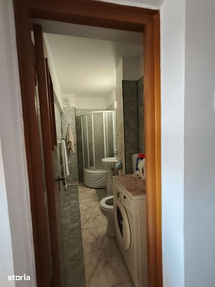 Garsonieră decomandată în Unirii Sud