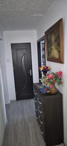 Apartament cu 3 camere decomandat în George Enescu