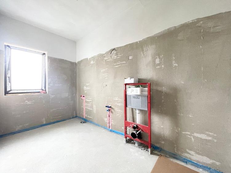 Duplex cu 5 camere cu Teren 365 Mp în Moșnița Veche