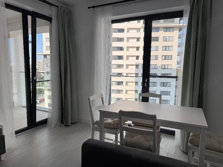 Apartament cu 2 camere decomandat în Torontalului
