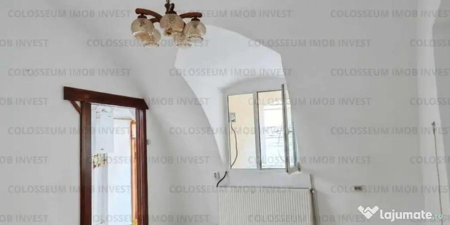 Garsonieră decomandată în Centrul Istoric