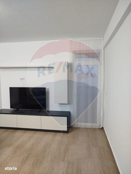 Apartament cu 2 camere decomandat în Românești