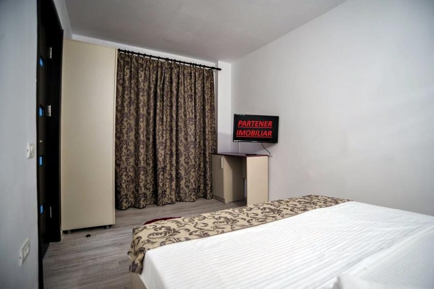 Apartament cu 3 camere semidecomandat, mobilat în Tomis Nord