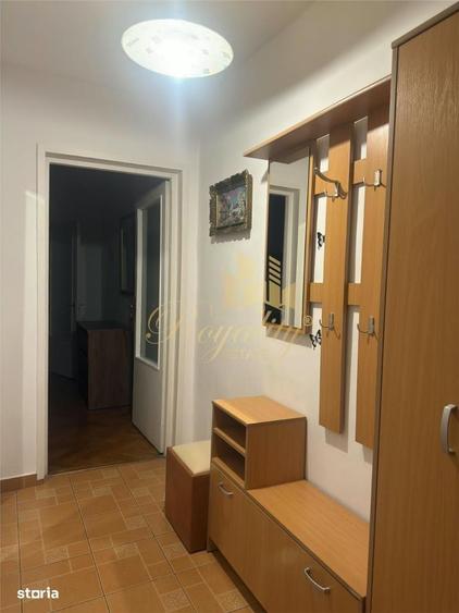 Apartament cu 2 camere semidecomandat în Olimpia-Stadion