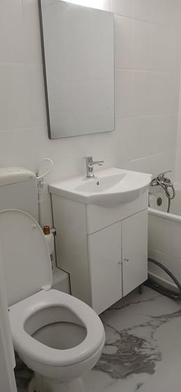 Apartament cu 2 camere decomandat în Berceni