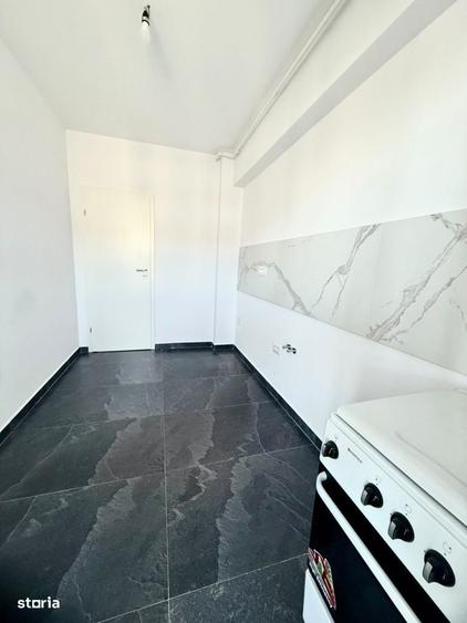 Apartament cu 2 camere decomandat în Dobroești