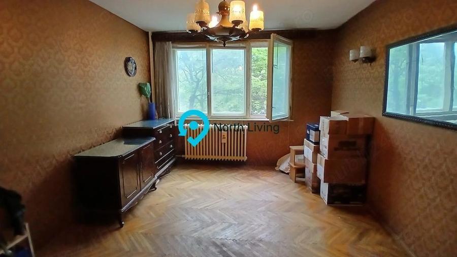 Apartament cu 3 camere decomandat în Alexandru Obregia