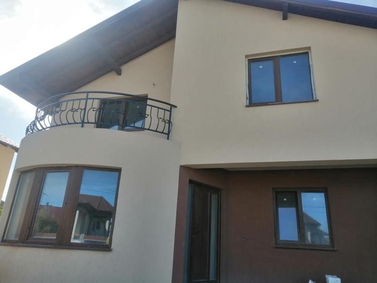 Casă cu 4 camere în Agigea