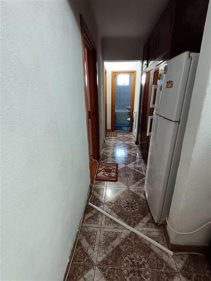 Apartament cu 4 camere decomandat în Obor