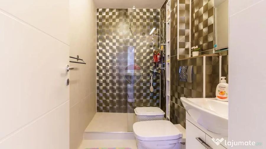 Apartament cu 3 camere semidecomandat în Mănăștur