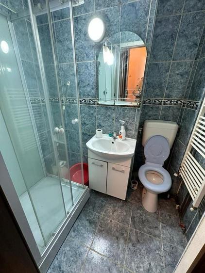 Apartament cu 2 camere nedecomandat în Central