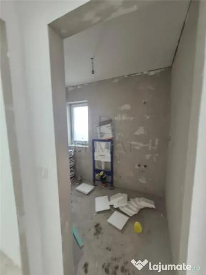 Duplex parter - 2 dormitoare - 2 bai - zona excelenta la 4 b - 4