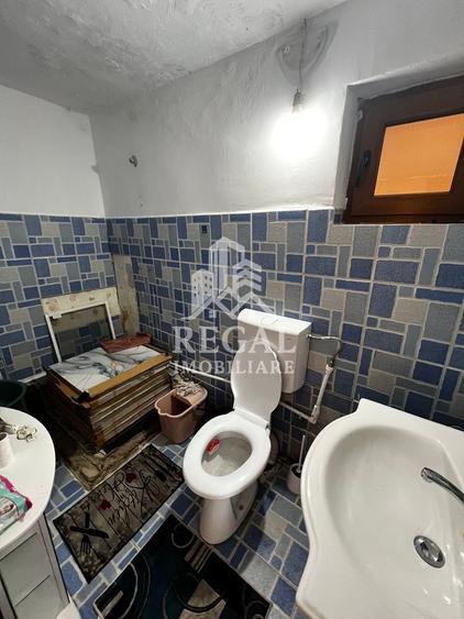 Casă individuală cu 4 camere cu Canalizare în Exterior Sud