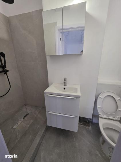 Apartament cu 3 camere decomandat în Chiajna