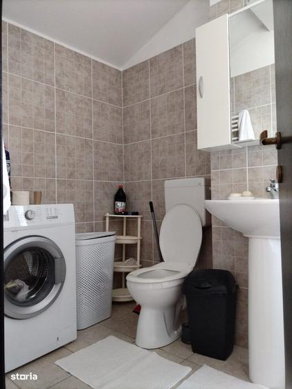 Apartament cu 2 camere decomandat în Sânpetru
