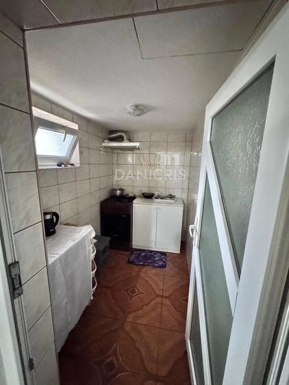 Casă cu 3 camere cu Teren 540 Mp în Central