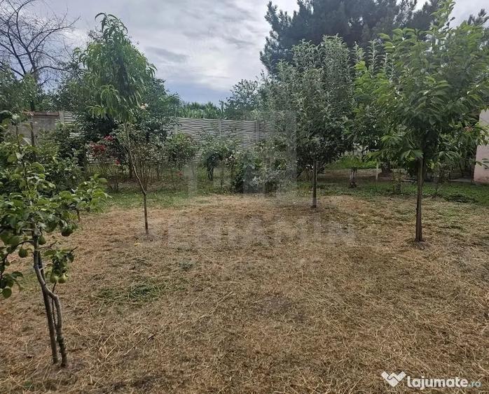 Casă cu 3 camere cu Teren 625 Mp în Bariera Vâlcii
