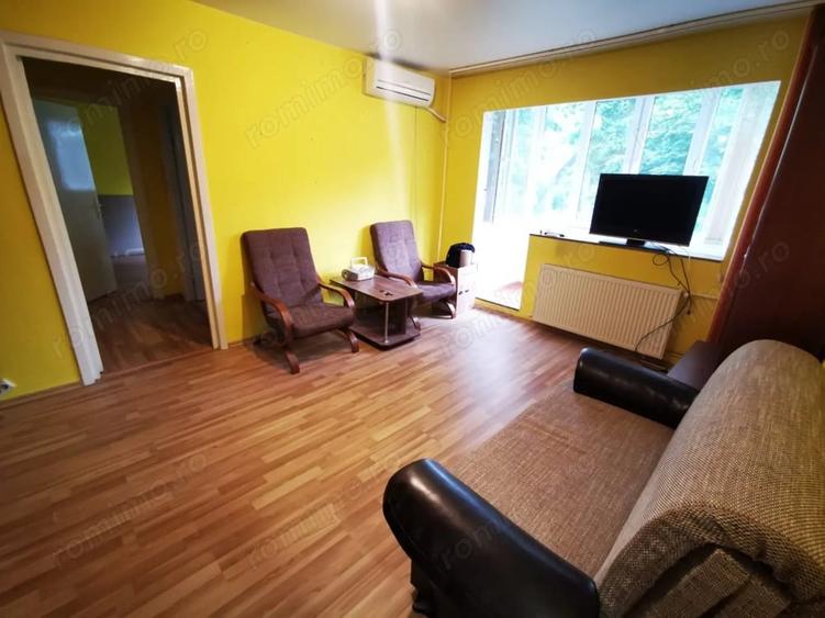 Apartament cu 2 camere semidecomandat în Take Ionescu