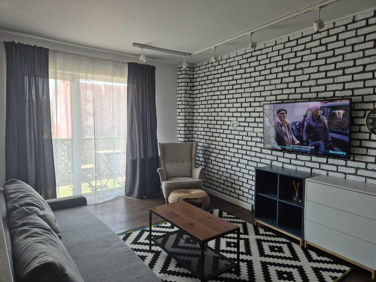 Apartament cu 2 camere semidecomandat în Central