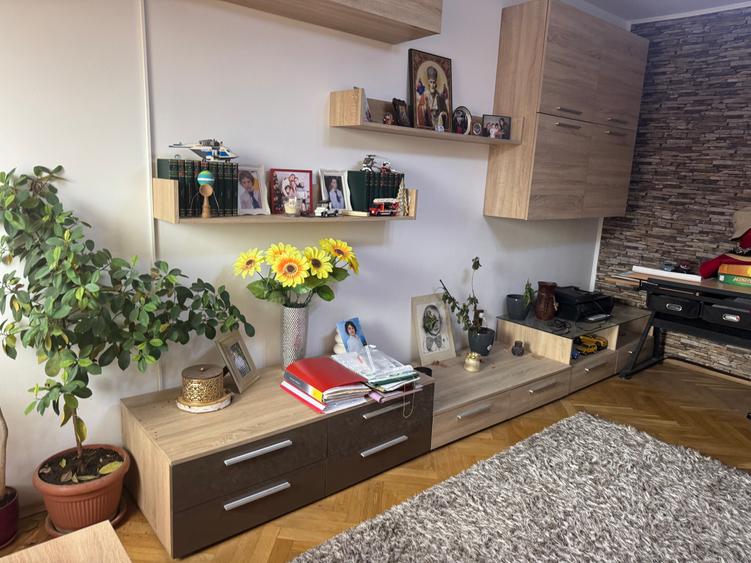 Vând apartament cu trei camere Inel2 - 2