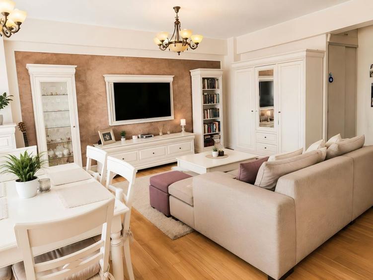 Apartament cu 3 camere decomandat, mobilat în Casa de Cultură