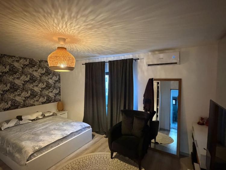 Casă cu 4 camere cu Teren 290 Mp în Lăpuș