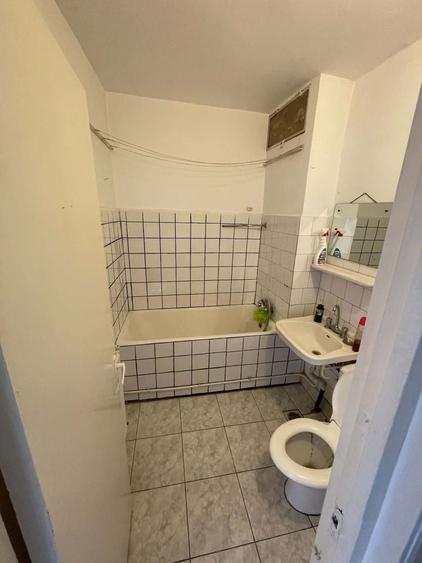 Apartament cu 2 camere semidecomandat în Exterior Vest