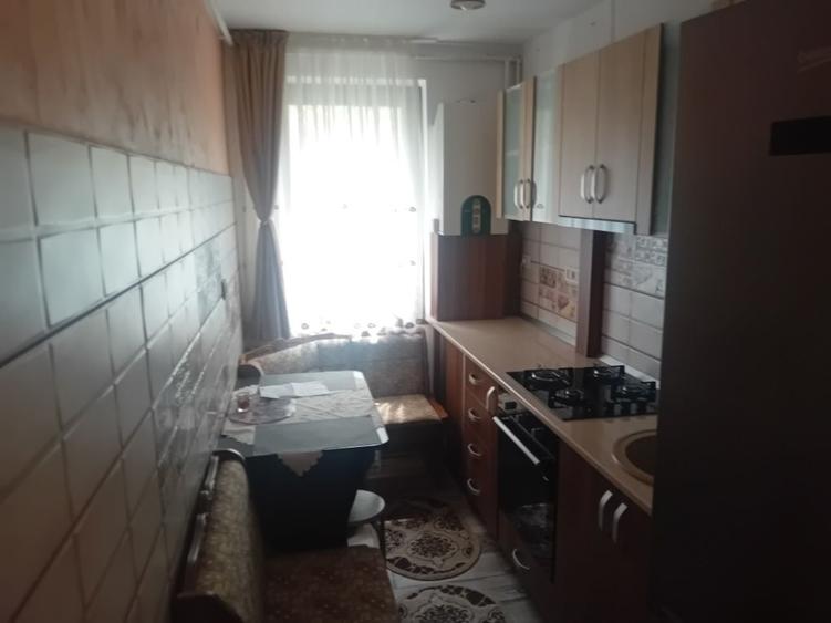Garsonieră decomandată în Calea Romanului